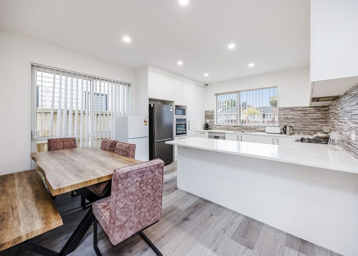  at 7 Carlie Street, Papatoetoe, Manukau City, Auckland