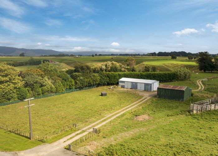  at 219 Kukutauaki Road, Koputaroa, Levin