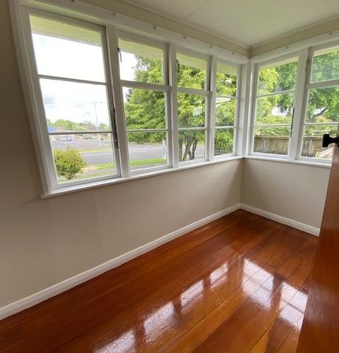  at 118 Holland Road, Fairfield, Hamilton, Waikato