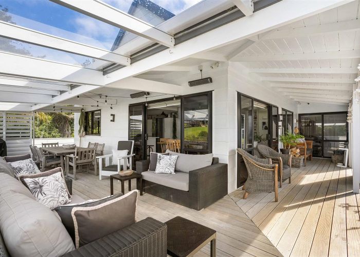  at 215B Russell Bruce Place, Onemana, Whangamatā