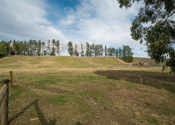  at 560 Ardgour Road, Tarras, Cromwell