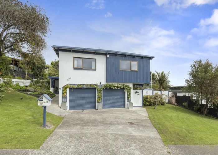  at 16 Waiau Street, Torbay, Auckland