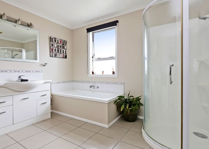  at 25 Argyll Crescent, Tamatea, Napier