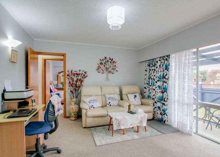  at 58 Freyberg Avenue, Tamatea, Napier