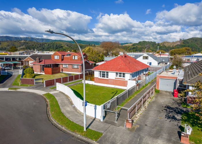  at 16 Joseph Grove, Elderslea, Upper Hutt