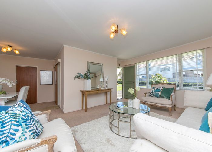  at 3/16 Stamford Park Road, Mount Roskill, Auckland