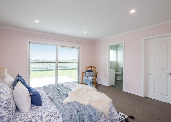  at 34 Sims Road, Te Horo Beach