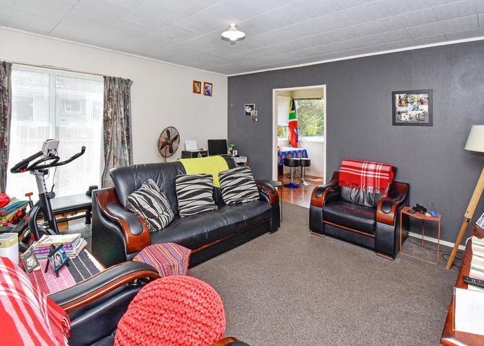  at 2 Misty Place, Papatoetoe, Auckland
