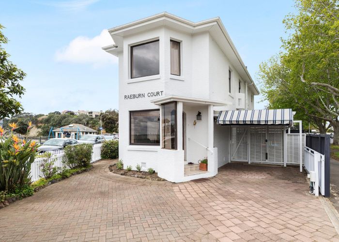  at 1/1 Cliff Road, St Heliers, Auckland