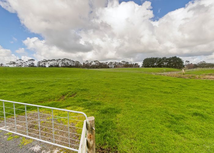  at 66 Dell Road, Waiau Pa, Pukekohe