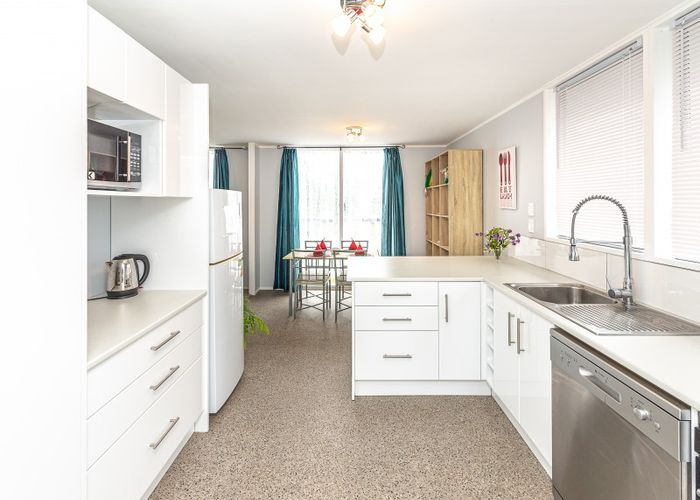  at 19 Cross Street, Castlecliff, Whanganui