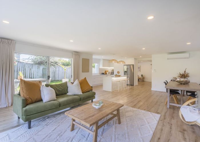  at 115 Alexander Road, Raumati Beach, Paraparaumu
