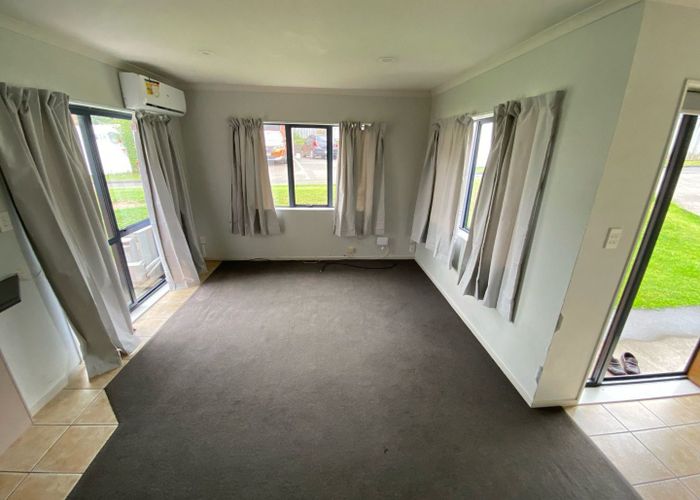  at 35 Hilltop Road, Flat Bush, Manukau City, Auckland