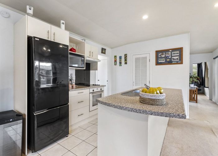  at 2/103 Vipond Road, Stanmore Bay, Rodney, Auckland