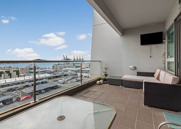  at 1112/2 Beach Road, Auckland Central, Auckland