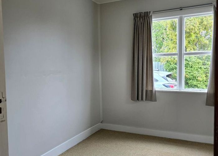  at 176 South Street, Hampstead, Ashburton, Canterbury