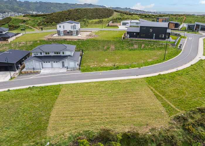  at 7 Te Arapito Close, Aotea, Porirua, Wellington