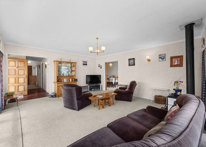  at 80 Botany Road, Botany Downs, Manukau City, Auckland