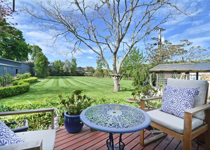  at 72 Raupare Road, Twyford