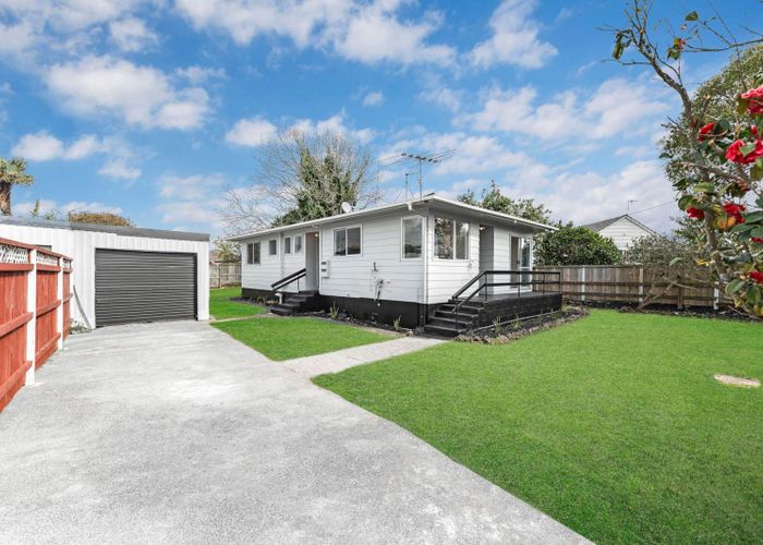  at 2/12 Evelyn Street, Papatoetoe, Manukau City, Auckland