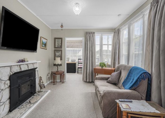  at 21 Gibson Crescent, Naenae, Lower Hutt