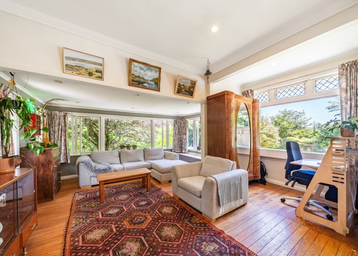  at 85 Elmslie Road, Pinehaven, Upper Hutt, Wellington