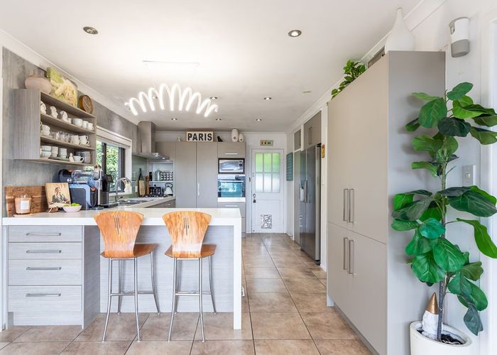 at 8 Dunolly Place, Pukekohe, Franklin, Auckland