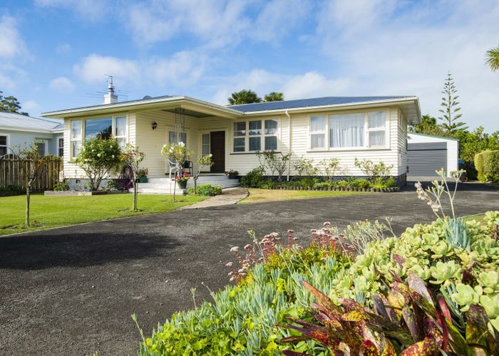  at 22 Oak Street, Mangapapa, Gisborne