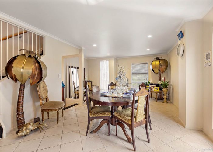  at 30 Verdale Circle, Glen Eden, Auckland