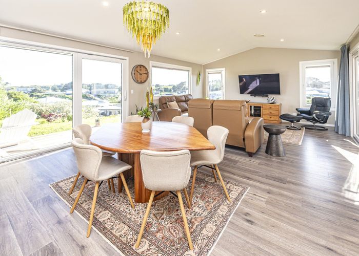  at 12 Longbeach Drive, Castlecliff, Whanganui, Manawatu / Whanganui