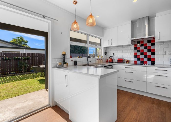 at 12 Knox Place, Greerton, Tauranga