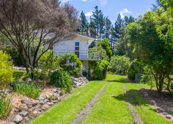  at 27 Fraser Road, Rangihaeata