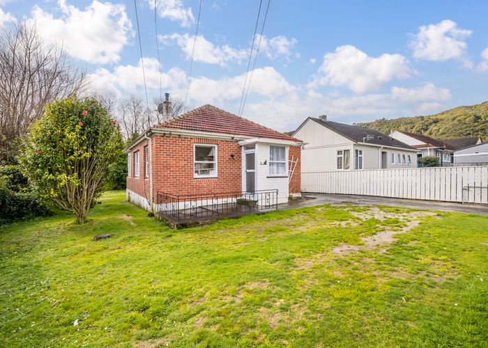  at 7 Cleland Crescent, Naenae, Lower Hutt