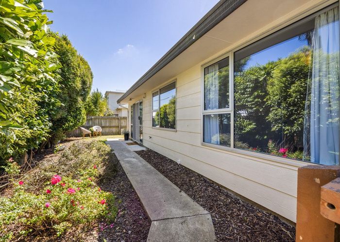  at 32 Perth Street, Richmond, Christchurch City, Canterbury