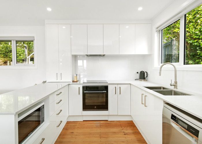  at 25 Voltaire Street, Karori, Wellington