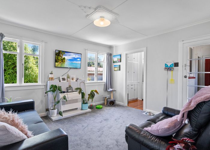  at 68 Wallace Street, Grasmere, Invercargill