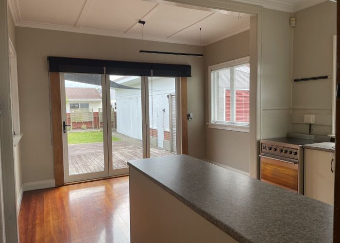  at 10 Dinniss Avenue, Regent, Whangarei
