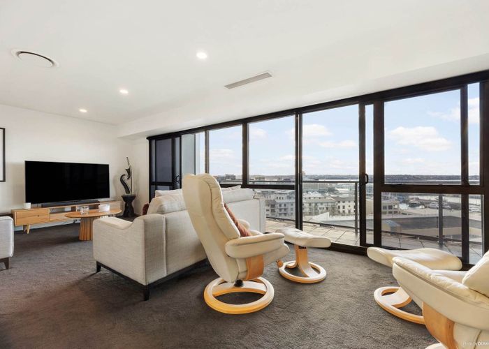 at 806/1 Hobson Street, City Centre, Auckland City, Auckland