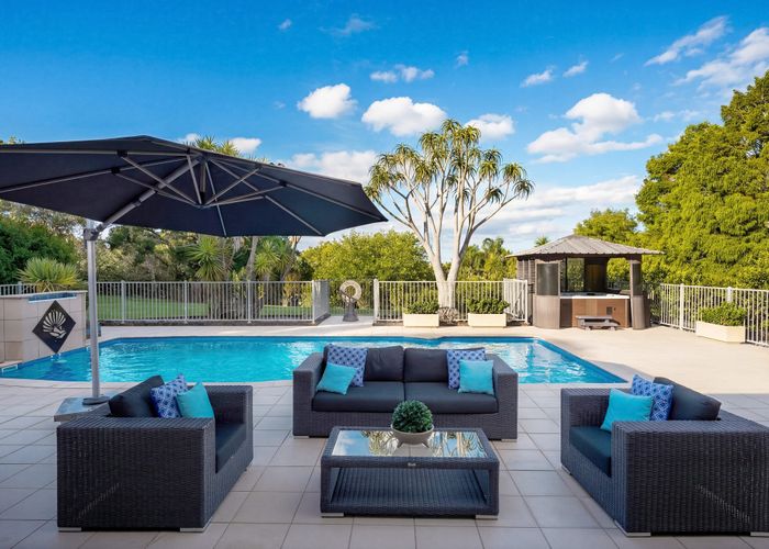  at 7 Burgundy Park Avenue, Henderson, Waitakere City, Auckland