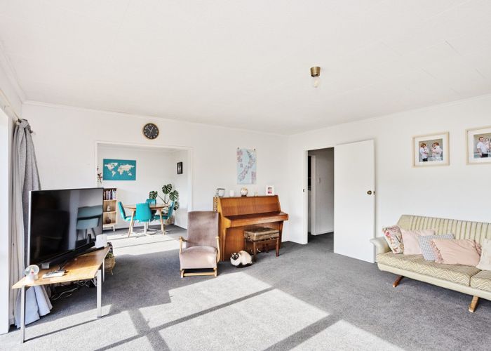  at 90 Lowe Street, Avenal, Invercargill