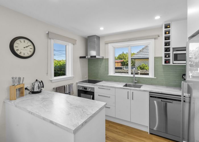  at 8 Downing Street, Hoon Hay, Christchurch City, Canterbury