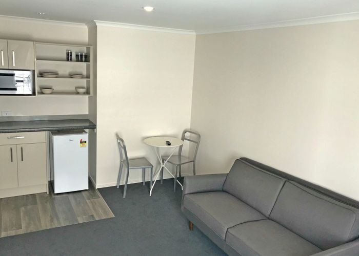  at 3/3 Somerset Street (Room B), Frankton, Hamilton, Waikato