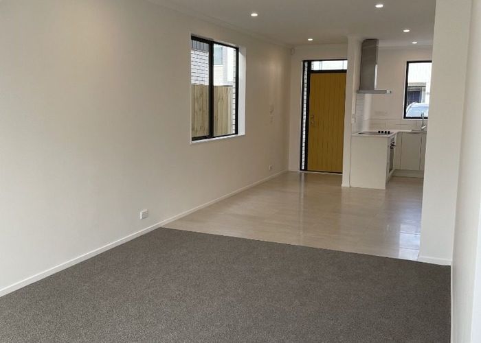  at 5 Manahi Lane, Panmure, Auckland City, Auckland