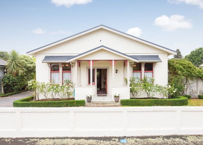  at 7 Frederick Street, Terrace End, Palmerston North