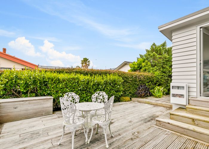  at 8 Brandon Road, Manly, Whangaparaoa