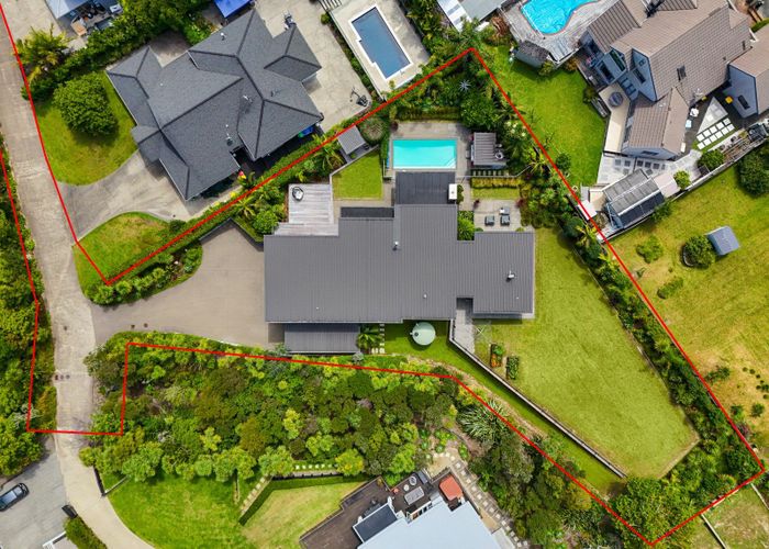  at 35 Pounamu Avenue, Greenhithe, North Shore City, Auckland