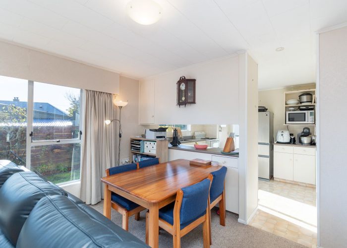  at 11B Waddington Drive, Naenae, Lower Hutt, Wellington