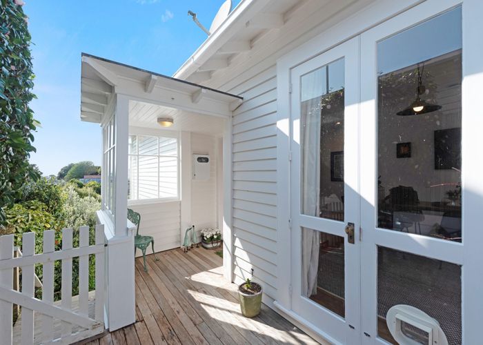  at 22 Ponsonby Road, Karori, Wellington