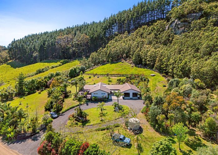  at 80 Hodge Road, Coroglen, Whitianga