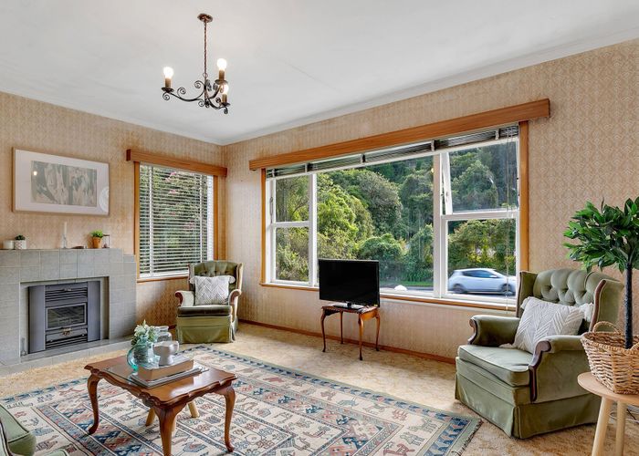 at 84 Newlands Road, Newlands, Wellington